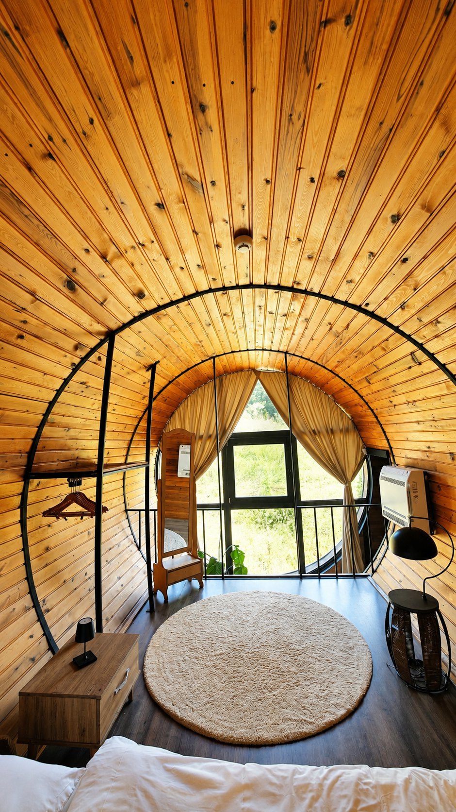 R106 loft yatak alanı